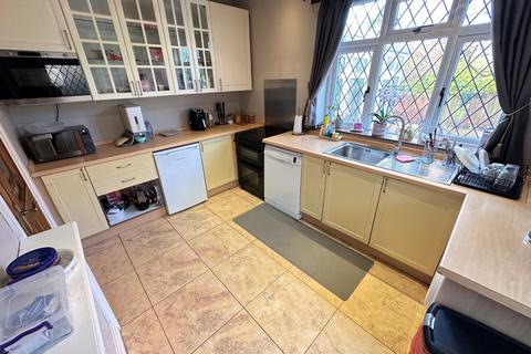 10 Alwyn Close, Luton, LU2 7JX