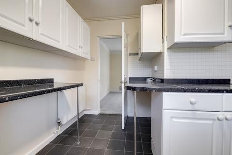 2 bedroom ground floor flat for sale, Rossendale Court, Dover Road, Folkestone