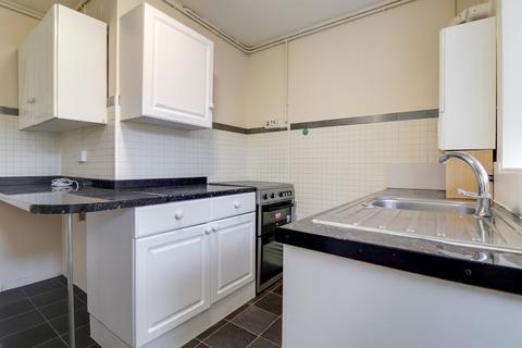 2 bedroom ground floor flat for sale, Rossendale Court, Dover Road, Folkestone