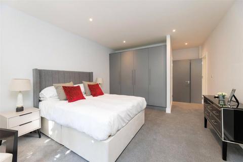 3 bedroom apartment to rent, Maida Vale, London, W9