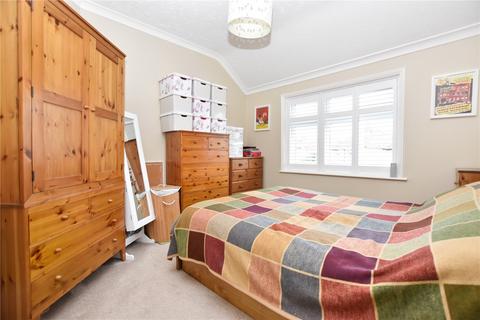 64 Hansol Road, Bexleyheath, DA6 8JG