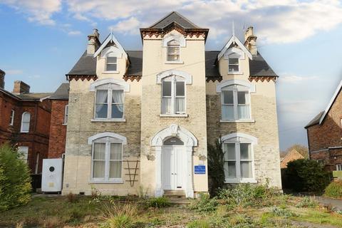 18 bedroom detached house for sale, The White House Residential Care Home, 29 Beverley Road, Driffield, North Humberside, YO25 6RZ