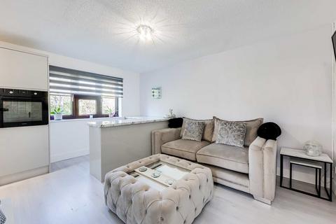 1 bedroom flat for sale, The Bentleys, Southend-on-sea, SS2