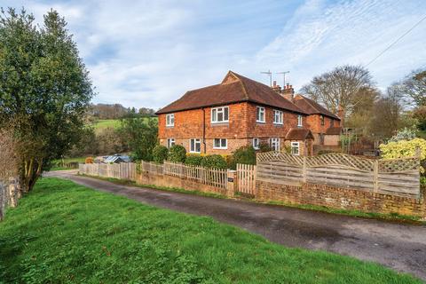 4 bedroom detached house for sale, Woodhill Lane Shamley Green Guildford, Surrey, GU5 0SP