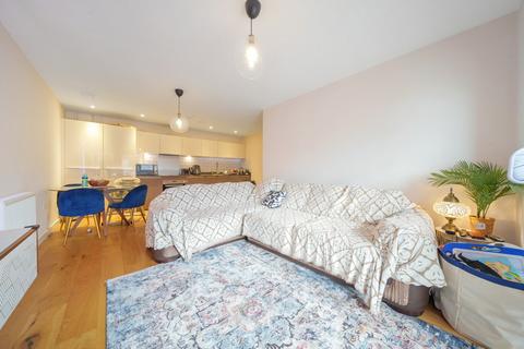 2 bedroom apartment for sale, Arla Place, Ruislip