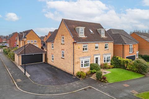 5 bedroom detached house for sale, Doughton Green, Widnes WA8