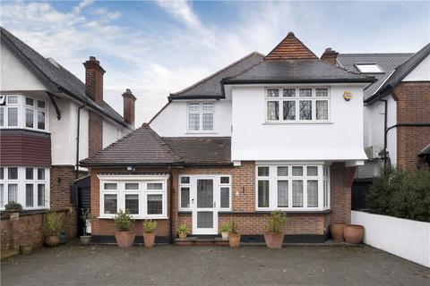 4 bedroom detached house for sale, Traps Lane, New Malden, KT3