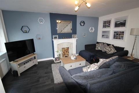 3 bedroom townhouse for sale, Chiltern Close, Horwich, Bolton