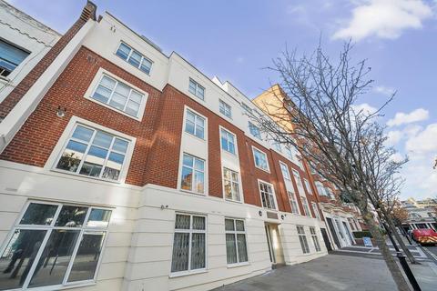 3 bedroom flat for sale, Queensway,  London,  W2