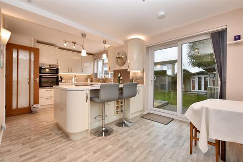 4 bedroom semi-detached house for sale, Mortimer Road, Eastbourne