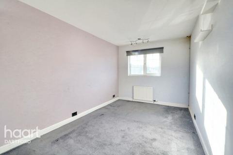 2 bedroom end of terrace house for sale, Henderson Drive, Dartford