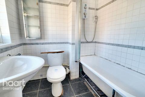 2 bedroom end of terrace house for sale, Henderson Drive, Dartford