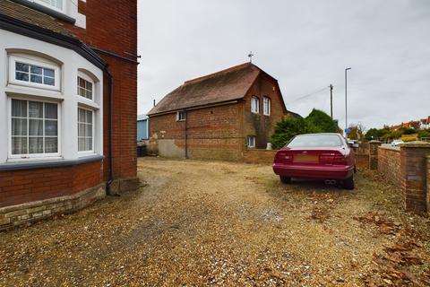 1 bedroom flat for sale, 436 Havant Road, Portsmouth PO6