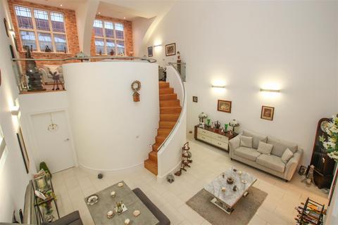 2 bedroom apartment for sale, The Galleries, Warley, Brentwood