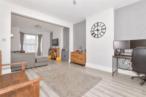 3 bedroom semi-detached house for sale, Loose Road, Maidstone, Kent