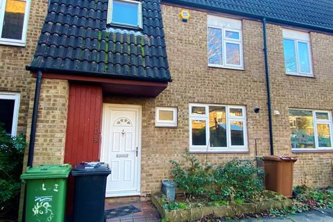 3 bedroom terraced house to rent, Orton Goldhay, Peterborough PE2