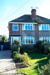 3 bedroom semi-detached house to rent, Harlaxton Road, Grantham, Lincolnshire.