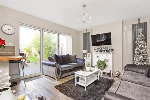 3 bedroom semi-detached bungalow for sale, East Rochester Way, Sidcup DA15