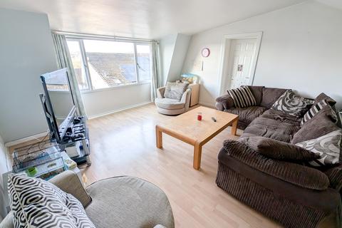 3 bedroom end of terrace house for sale, McGregor Road, Cumbernauld G67