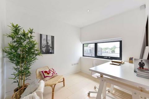 3 bedroom flat to rent, Latitude House, Oval Road, Primrose Hill, London, NW1