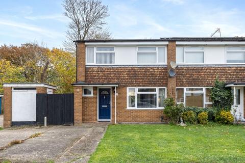 3 bedroom semi-detached house for sale, Mill Close, Horley RH6