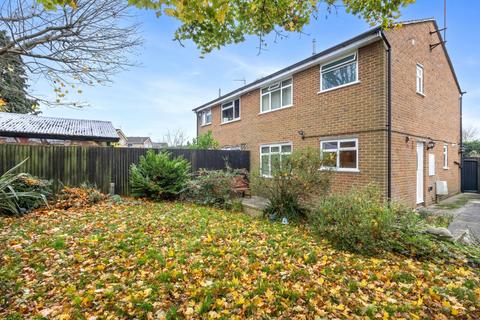 3 bedroom semi-detached house for sale, Mill Close, Horley RH6