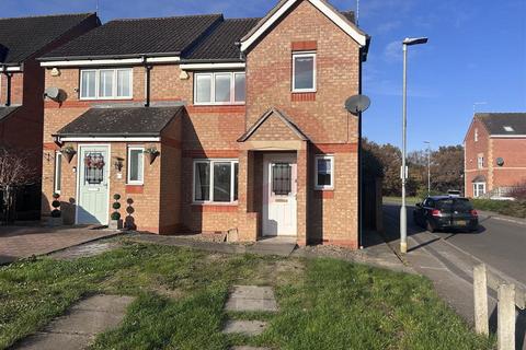 3 bedroom semi-detached house to rent, Jewsbury Way, Leicester LE3