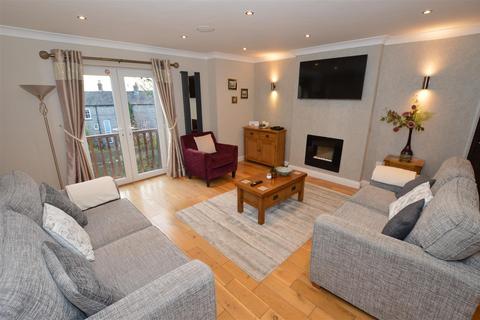 2 bedroom apartment for sale, Garden View, Pottergate, Richmond