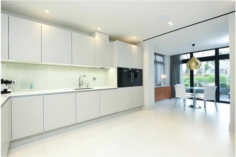 3 bedroom apartment for sale, Beech Hill, Hadley Wood, Hertfordshire, EN4