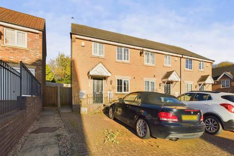 3 bedroom townhouse for sale, Clementine Drive, Nottingham NG3