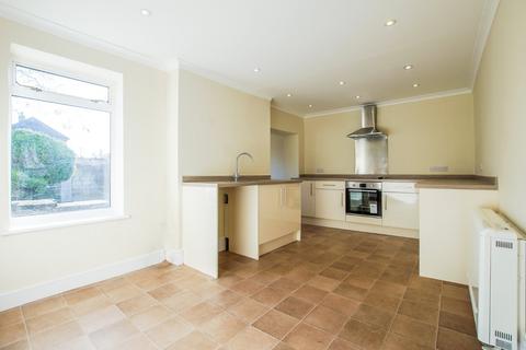 2 bedroom terraced house to rent, Victoria Road, Chichester, West Sussex, PO19