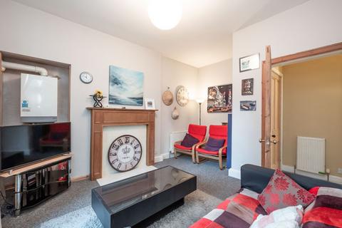 1 bedroom flat for sale, 6/4 Upper Grove Place, Haymarket, Edinburgh, EH3