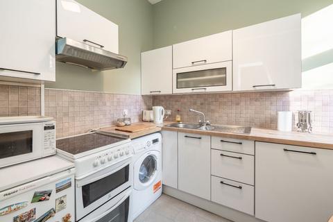 1 bedroom flat for sale, 6/4 Upper Grove Place, Haymarket, Edinburgh, EH3