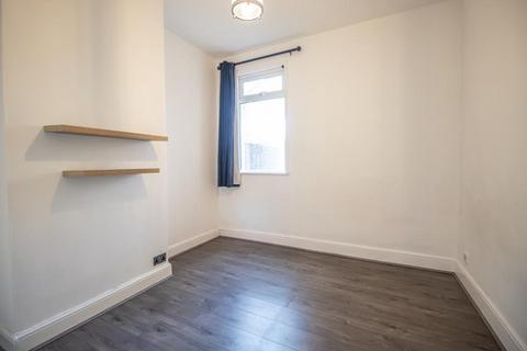 1 bedroom flat for sale, South Avenue, Southend-on-Sea SS2