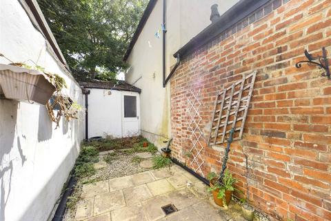 2 bedroom terraced house for sale, Milsom Street, Cheltenham, Gloucestershire, GL50