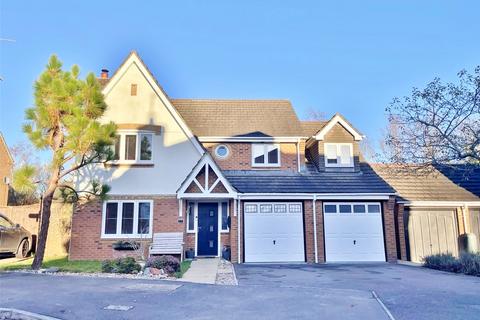 5 bedroom detached house for sale, Ebblake Close, Verwood, Dorset, BH31