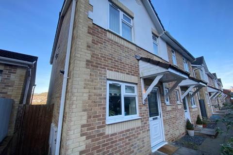 2 bedroom semi-detached house to rent, Bryn Morgrug, Alltwen, Pontardawe, Swansea, West Glamorgan, SA8 3DG