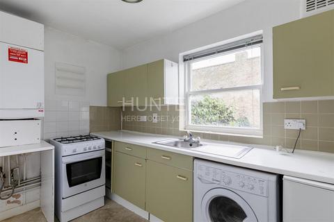 1 bedroom flat to rent, Albion Road, London, N16