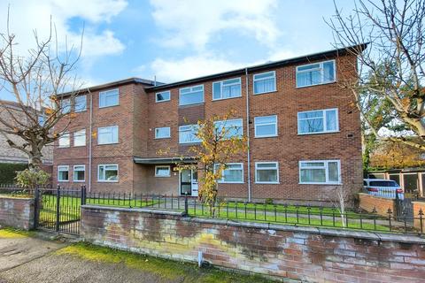 2 bedroom flat for sale, Hazel Road, Altrincham, Greater Manchester, WA14