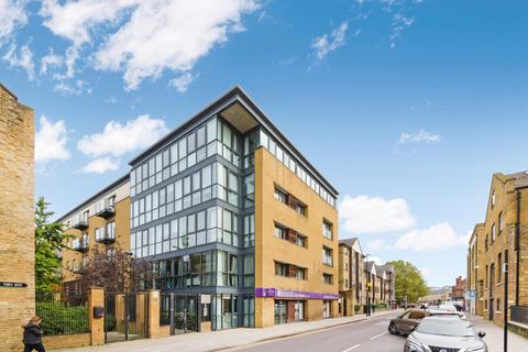 1 bedroom flat to rent, Forge Square, London, E14