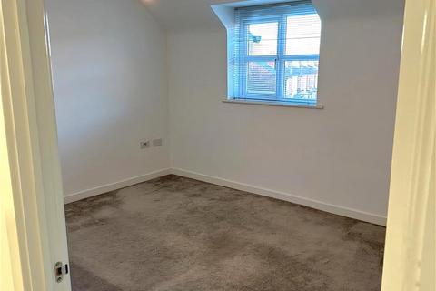 2 bedroom apartment to rent, Birnam Court, 9 Escelie Way, Birmingham