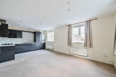 2 bedroom ground floor flat for sale, Malmesbury Gardens, Winchester, SO22