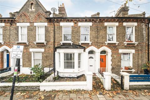 3 bedroom terraced house for sale, Eversleigh Road, London SW11