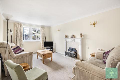 1 bedroom retirement property for sale, Woodmere Court, London, N14