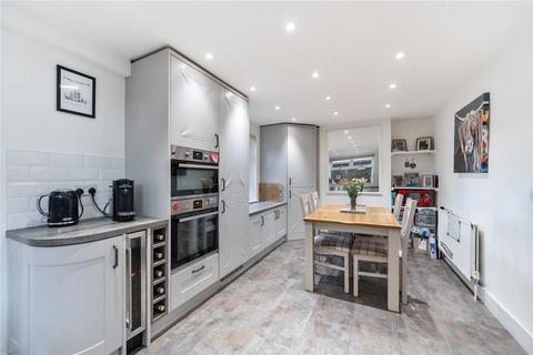 8 Bramshill Close, Arborfield, Reading, RG2 9PT