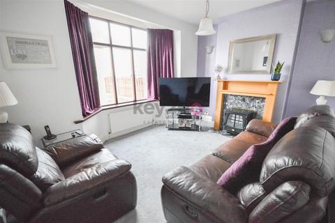 3 bedroom semi-detached house for sale, Hurlfield Drive, Sheffield, S12