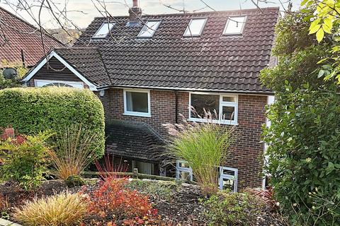 5 bedroom detached house for sale, Cliff End, Purley CR8