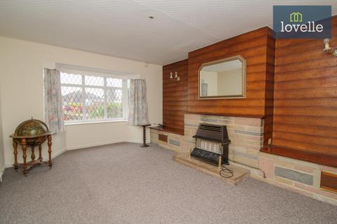 2 bedroom semi-detached bungalow for sale, Halton Way, Grimsby DN34