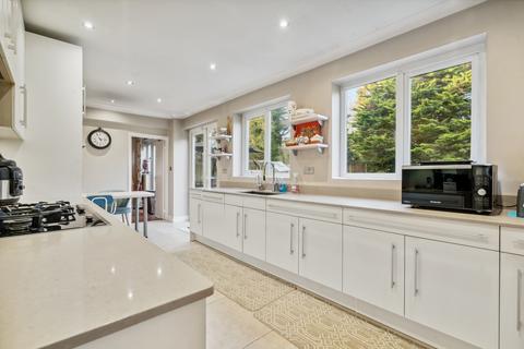 4 bedroom detached house for sale, Eastglade, Pinner Village, HA5