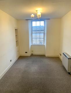 1 bedroom flat to rent, George Street, Perth, PH1